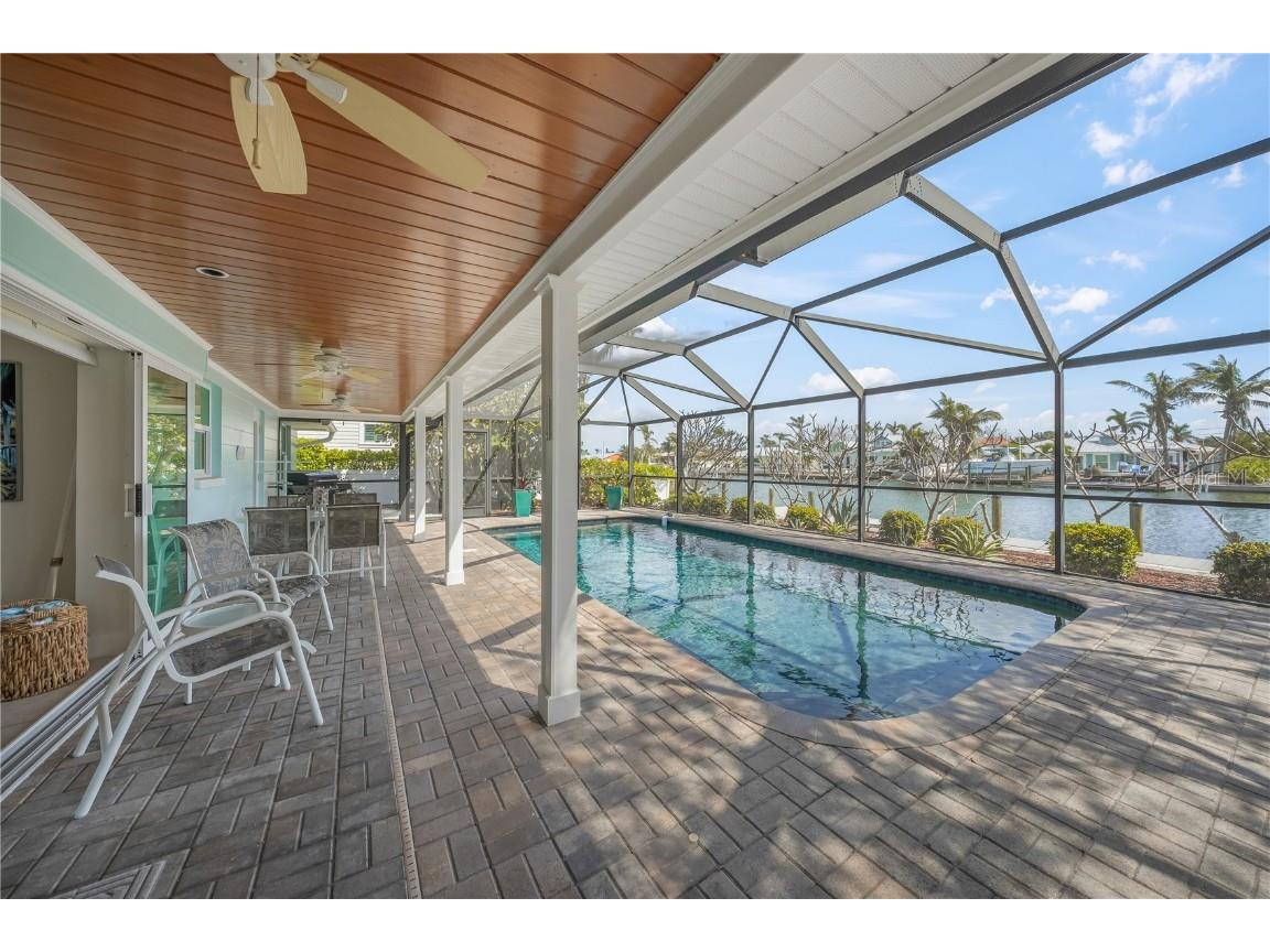 511 68th Street Holmes Beach FL 34217 - GRAND CANAL A4670357 image17