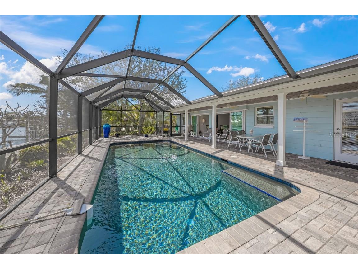 511 68th Street Holmes Beach FL 34217 - GRAND CANAL A4670357 image18