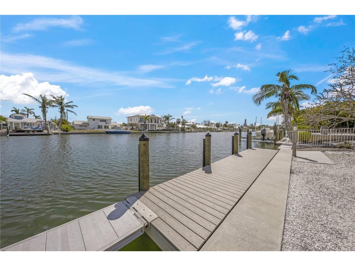 511 68th Street Holmes Beach FL 34217 - GRAND CANAL A4670357 image21