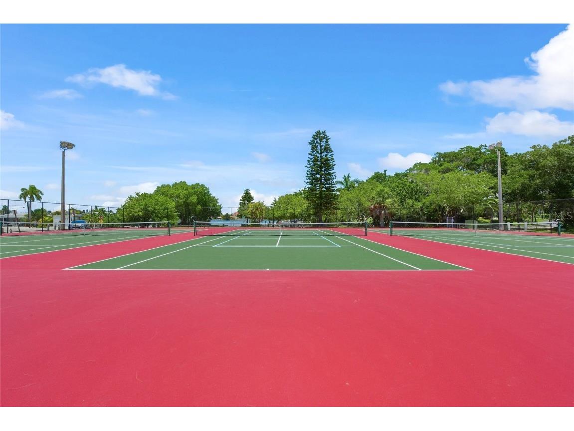 511 68th Street Holmes Beach FL 34217 - GRAND CANAL A4670357 image50