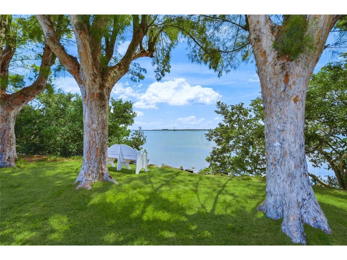 511 68th Street Holmes Beach FL 34217 - GRAND CANAL A4670357 image53