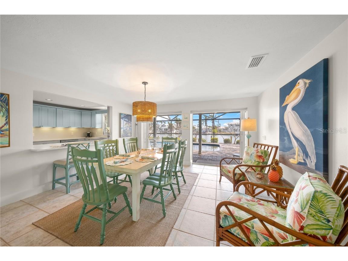 511 68th Street Holmes Beach FL 34217 - GRAND CANAL A4670357 image8