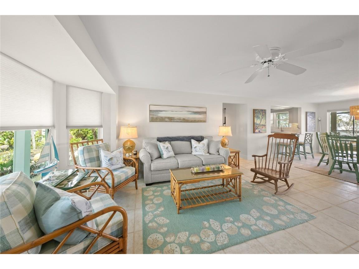 511 68th Street Holmes Beach FL 34217 - GRAND CANAL A4670357 image9