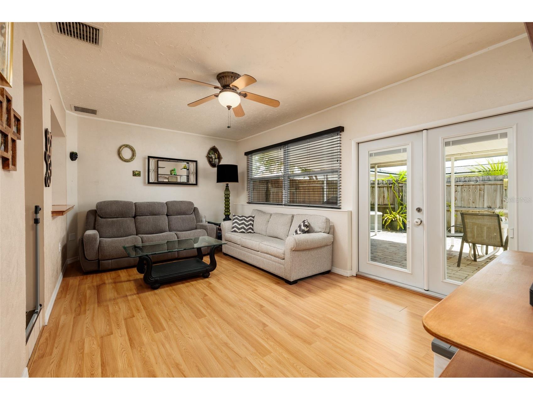 511 74th Avenue N Saint Petersburg FL 33702 TB8514956 image17