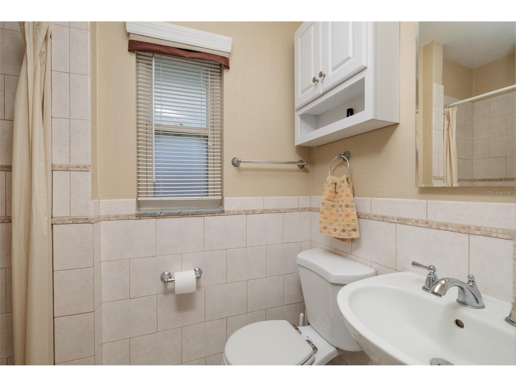 511 74th Avenue N Saint Petersburg FL 33702 TB8514956 image28