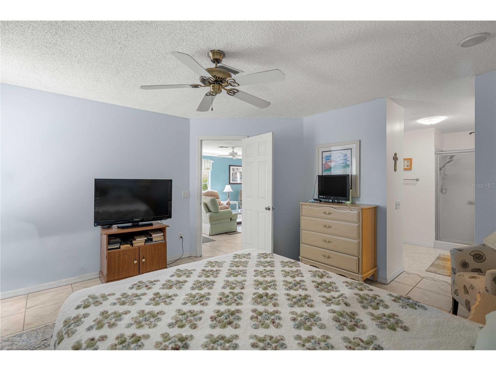 511 Alameda Avenue The Villages FL 32159 OM723281 image19