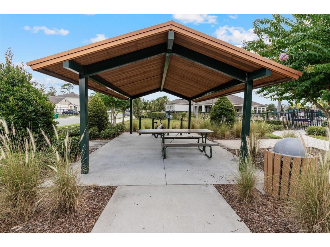 511 Baroness Way Deland FL 32724 V4945120 image34