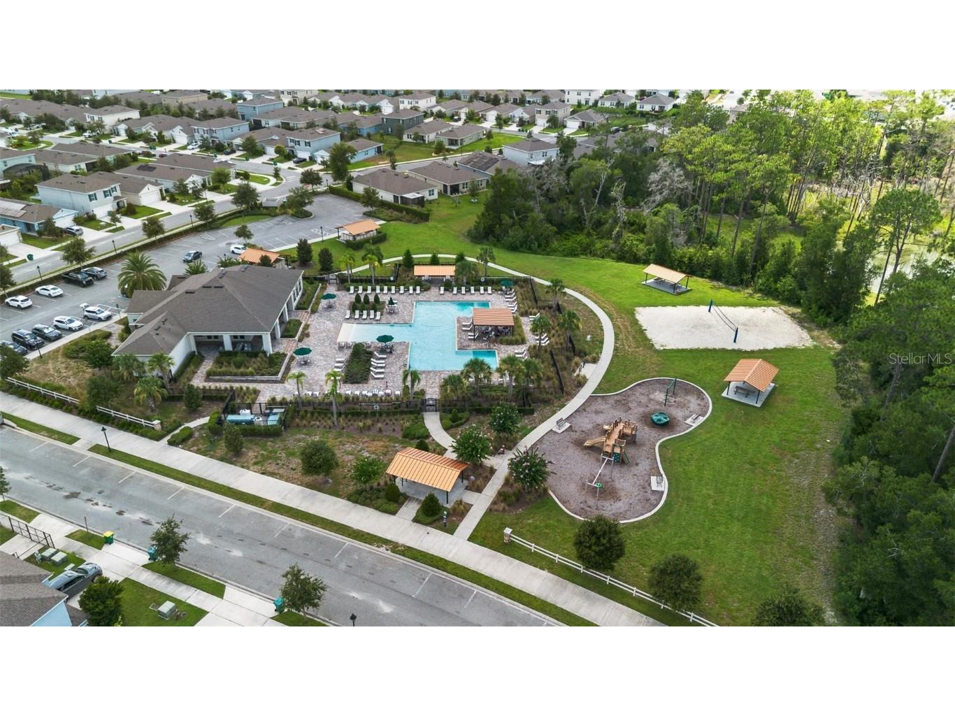 511 Baroness Way Deland FL 32724 V4945120 image37