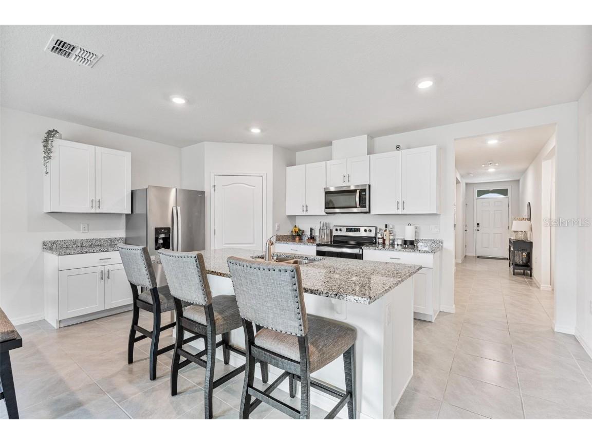 511 Baroness Way Deland FL 32724 V4945120 image9