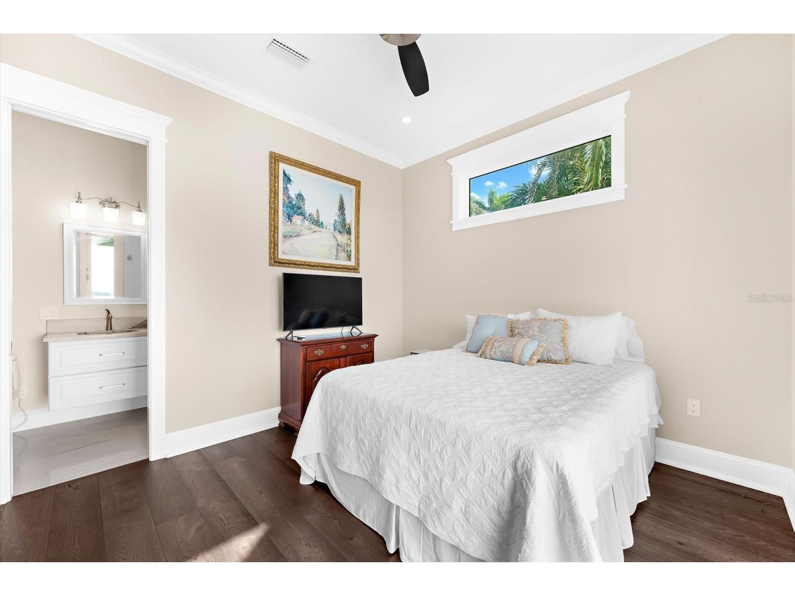 511 Bayview Drive Holmes Beach FL 34217 A4675904 image66