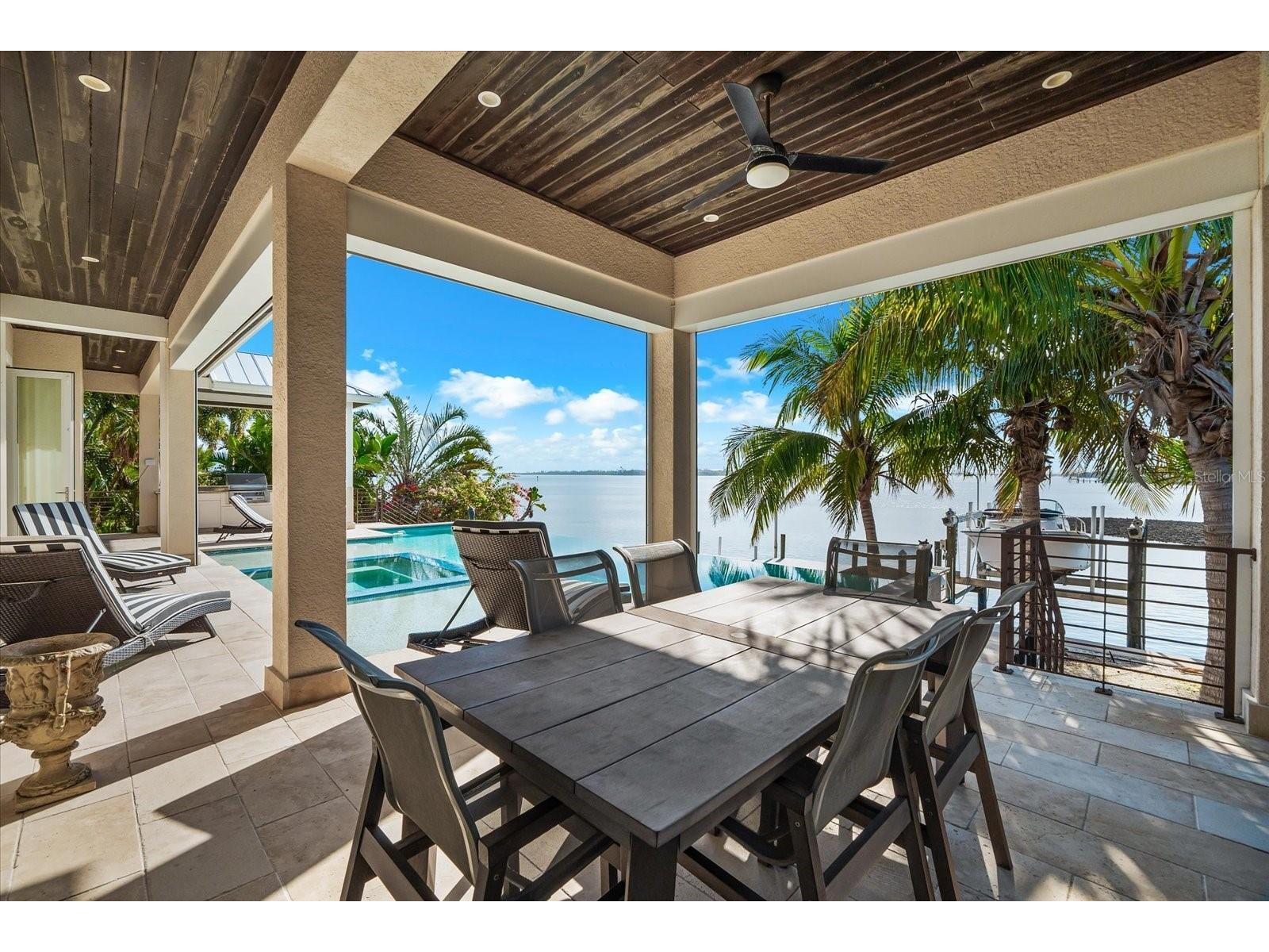 511 Bayview Drive Holmes Beach FL 34217 A4675904 image73