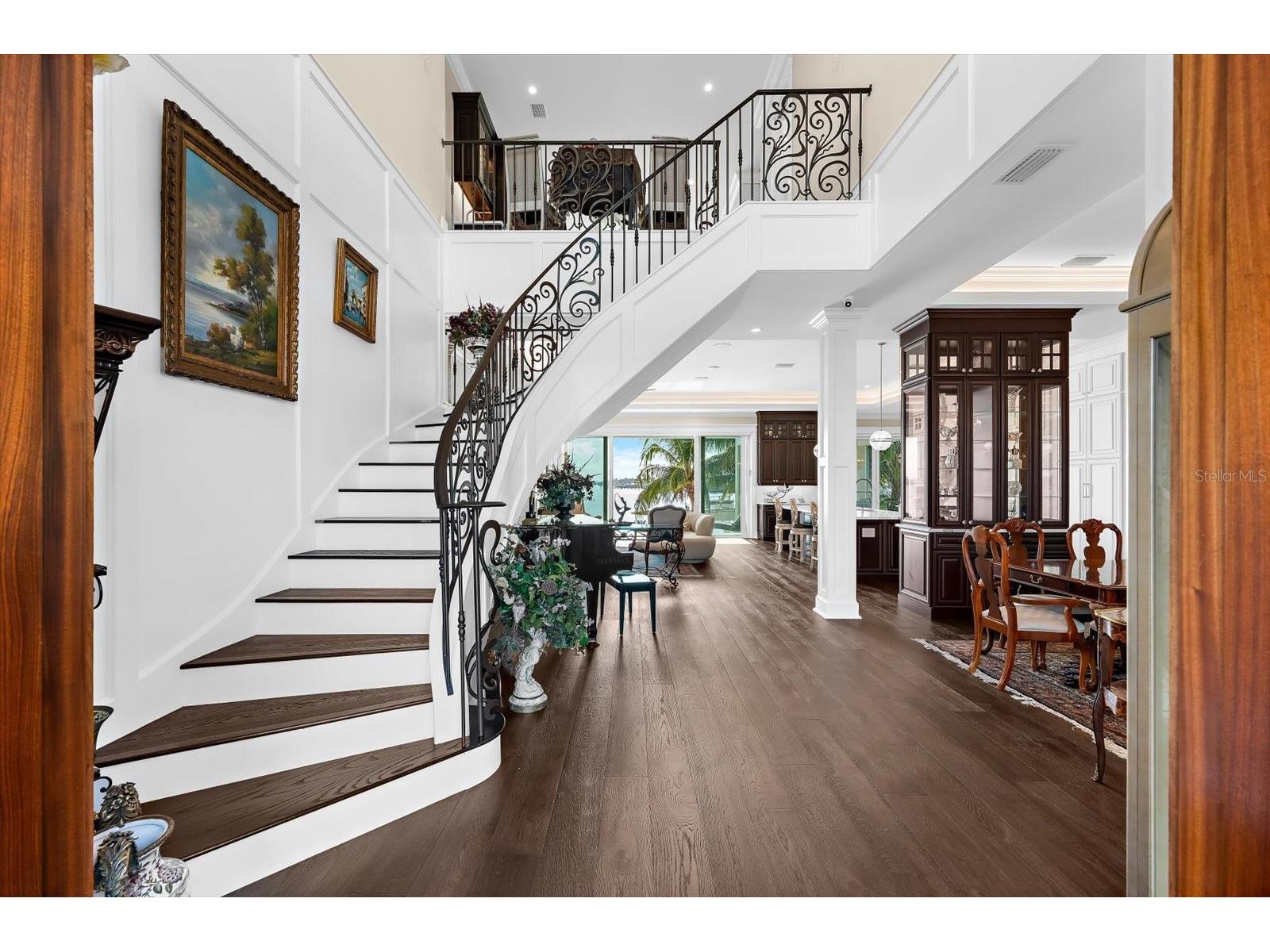 511 Bayview Drive Holmes Beach FL 34217 A4675904 image8