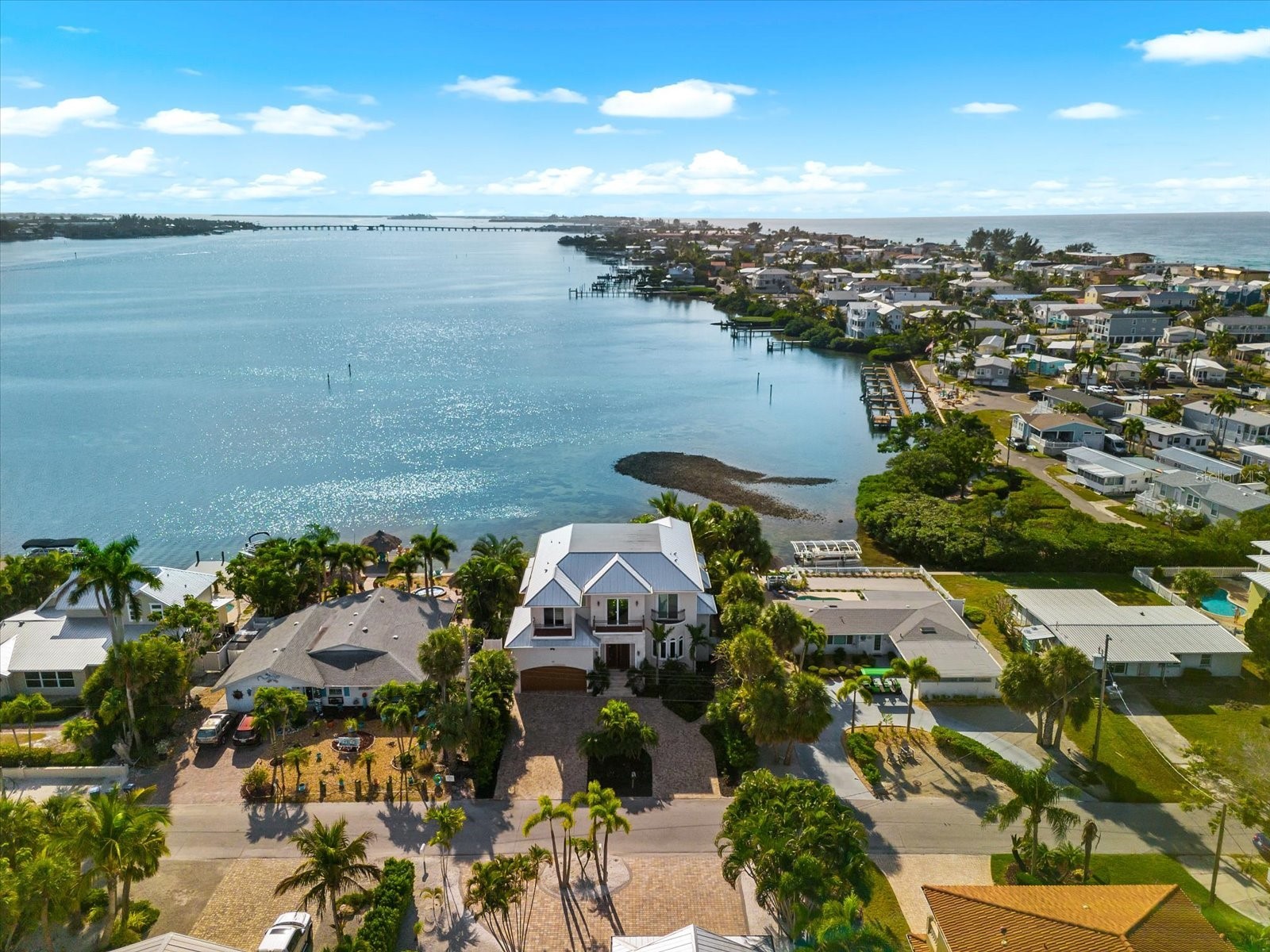 511 Bayview Drive Holmes Beach FL 34217 A4675904 image86