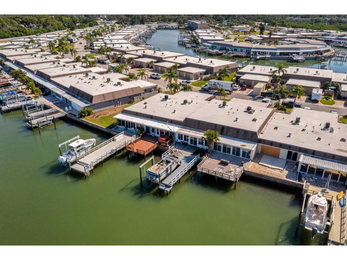 511 Boca Ciega Point Boulevard N Saint Petersburg FL 33708 TB8443739 image1