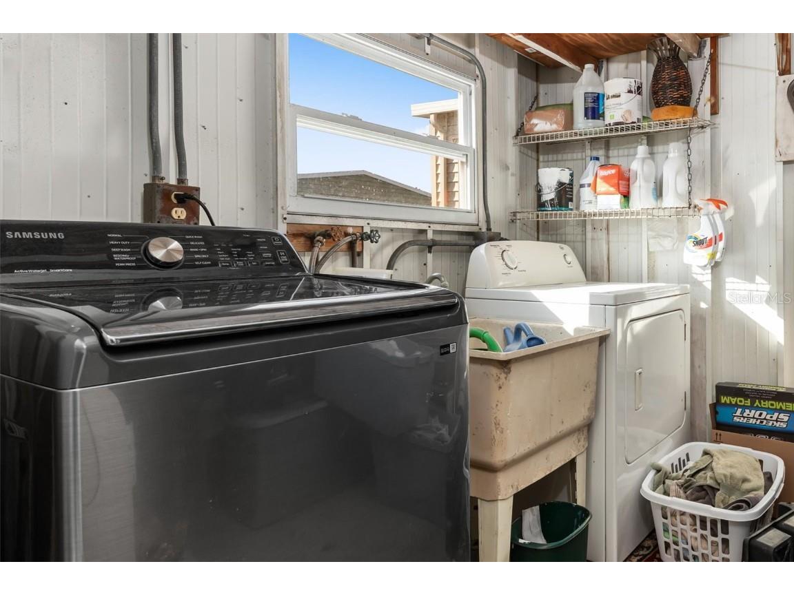 511 Crampton Lane North Fort Myers FL 33903 C7518075 image28