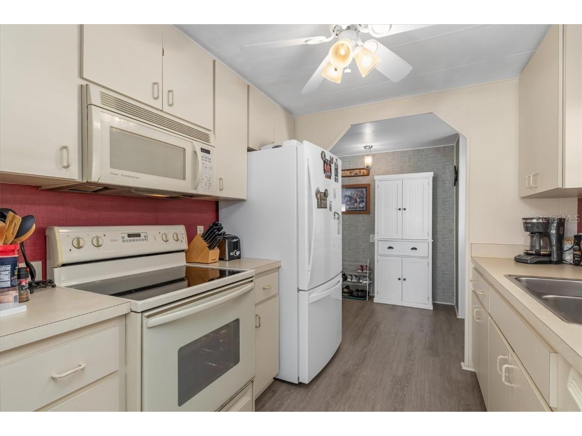 511 Crampton Lane North Fort Myers FL 33903 C7518075 image9