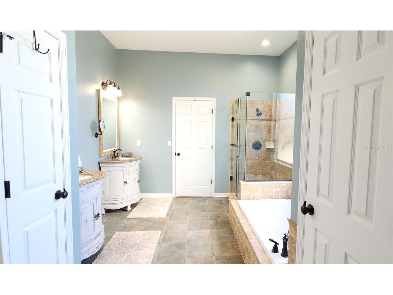 511 Crowned Eagle Court Valrico FL 33594 TB8461859 image16