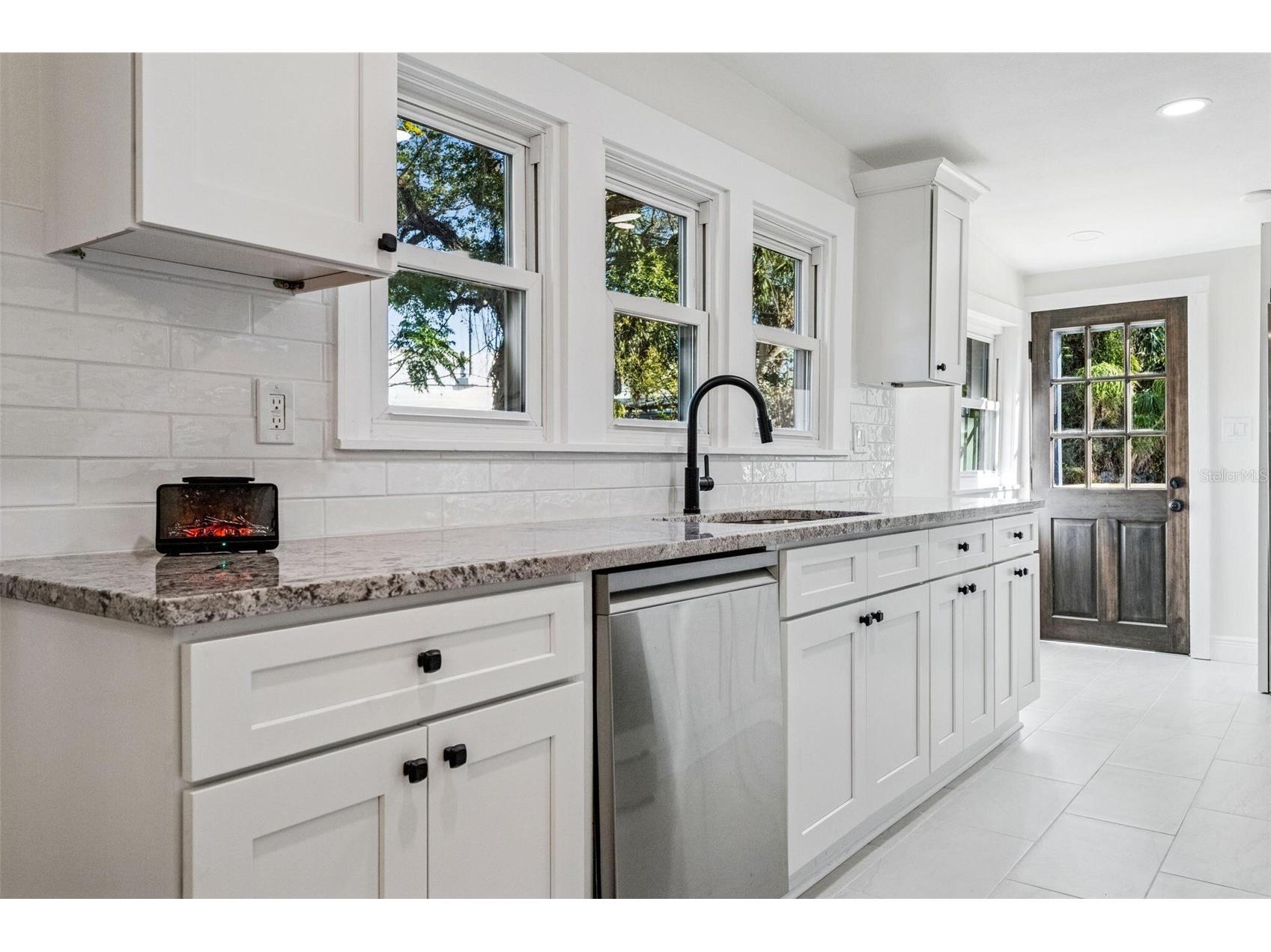 511 E Frances Avenue Tampa FL 33602 O6379941 image5