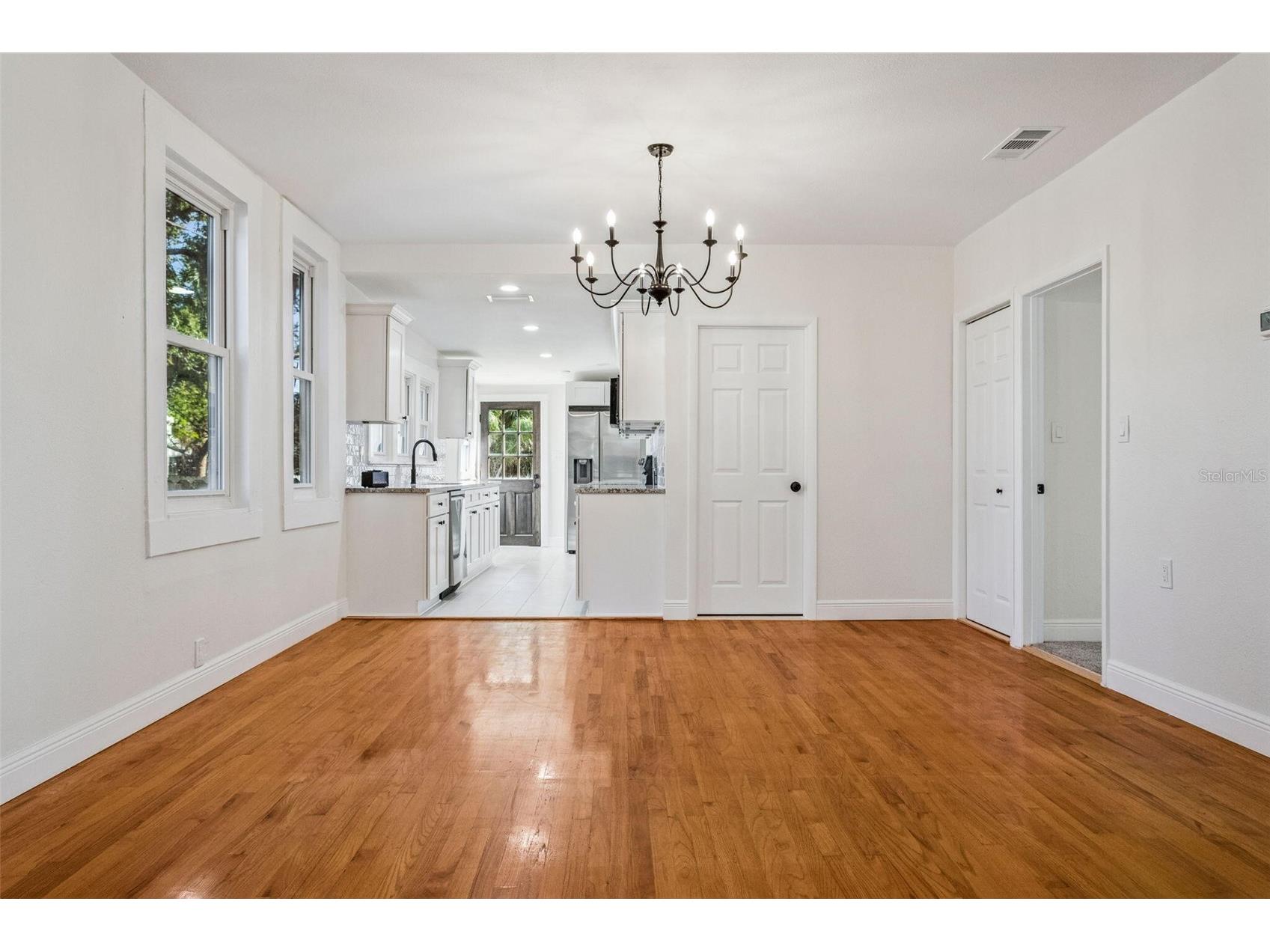 511 E Frances Avenue Tampa FL 33602 O6379941 image8