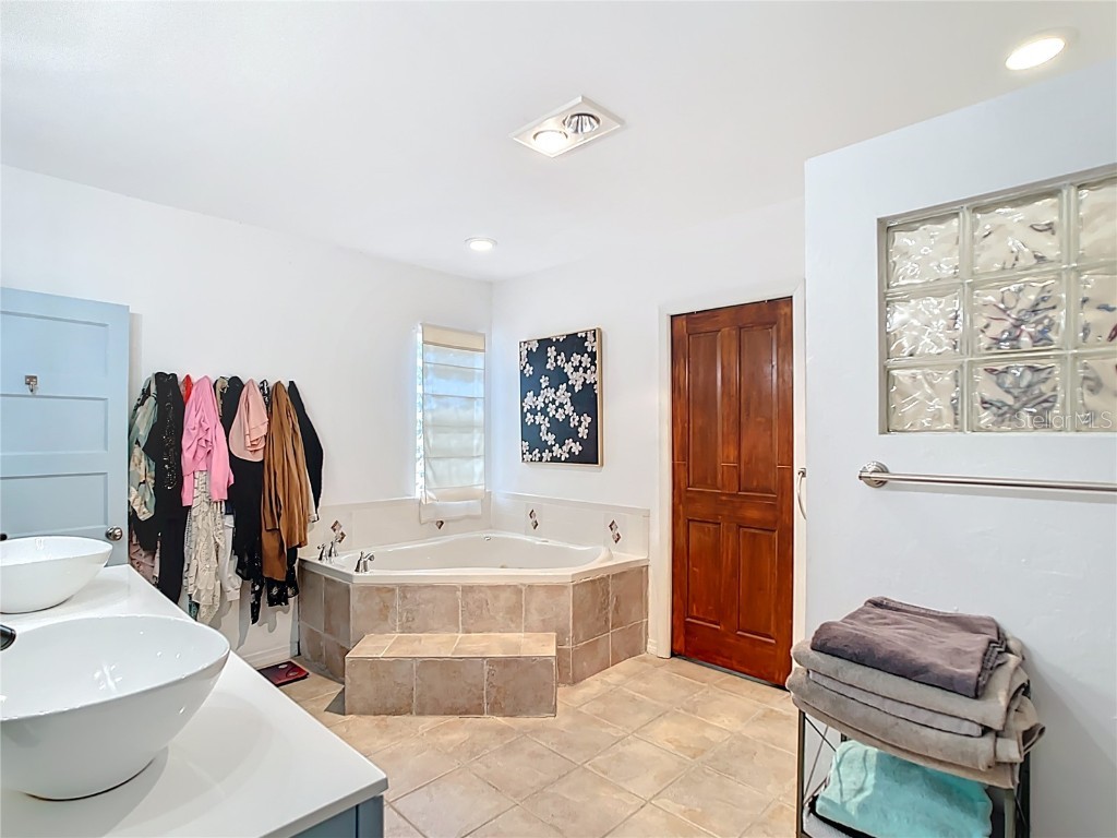 511 E Mirror Lake Drive Fruitland Park FL 34731 - Mirror Lake O6336425 image28