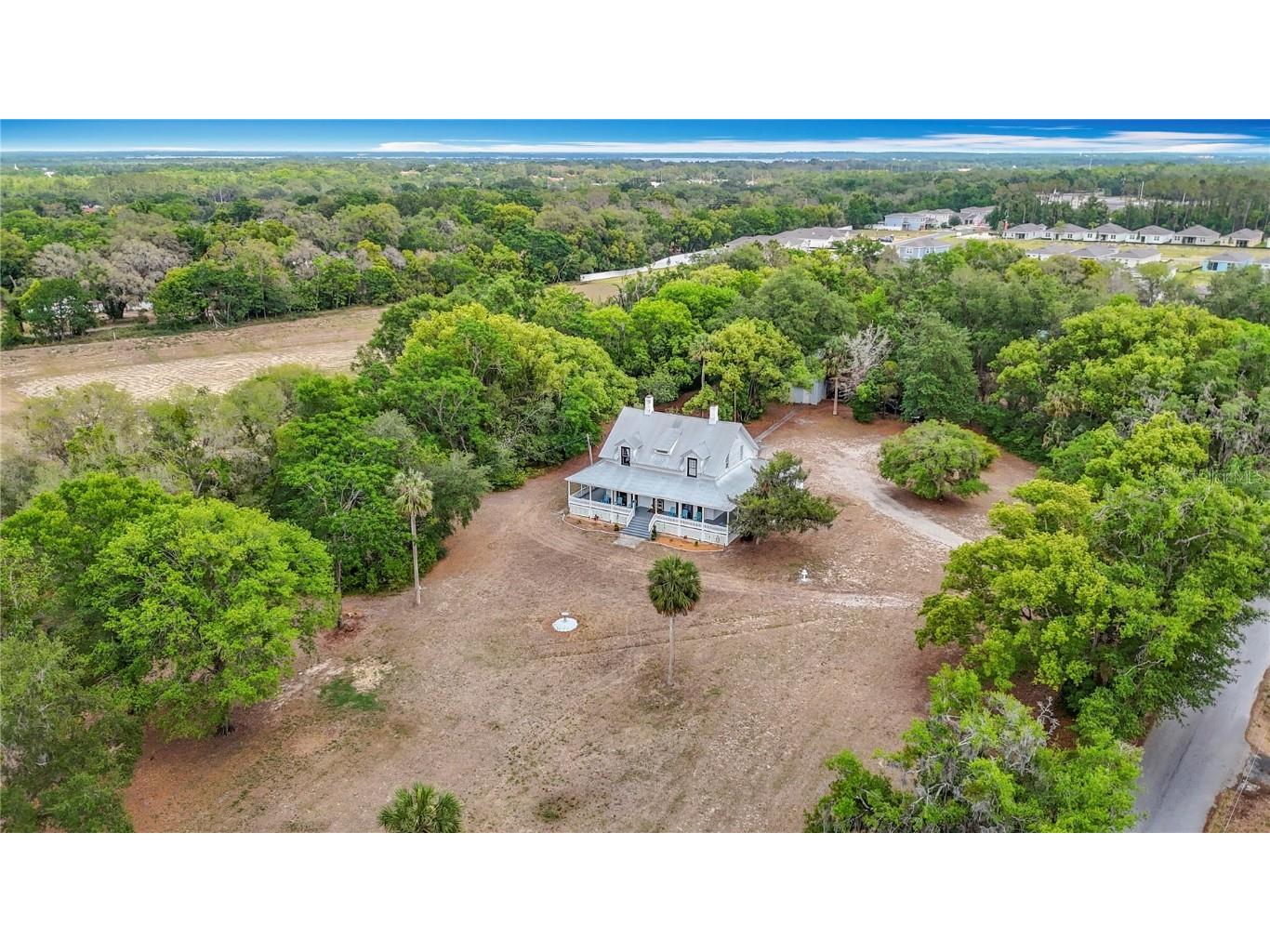 511 E Mirror Lake Drive Fruitland Park FL 34731 - Mirror Lake O6336425 image3