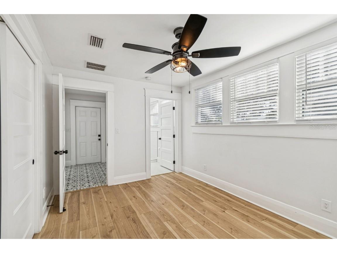 511 E Stratford Avenue Tampa FL 33603 TB8460372 image22