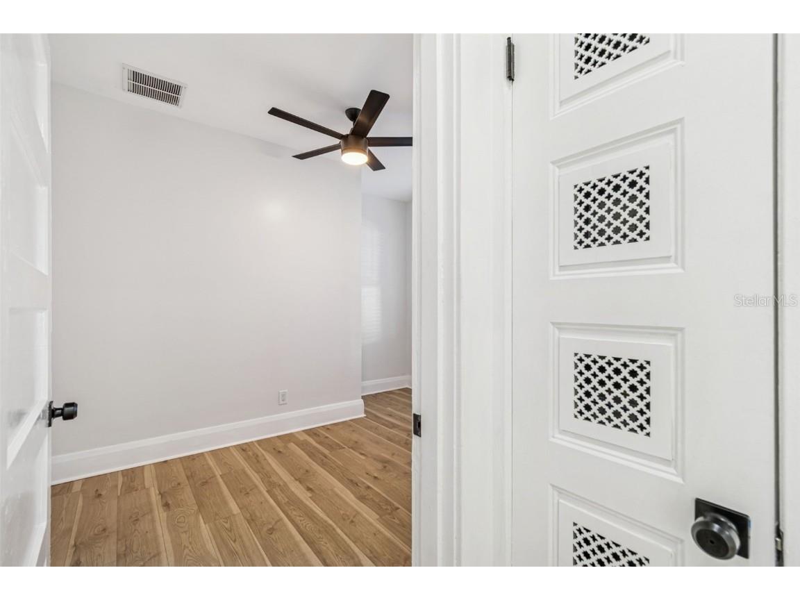 511 E Stratford Avenue Tampa FL 33603 TB8460372 image28