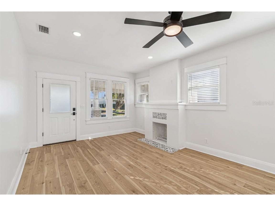 511 E Stratford Avenue Tampa FL 33603 TB8460372 image4