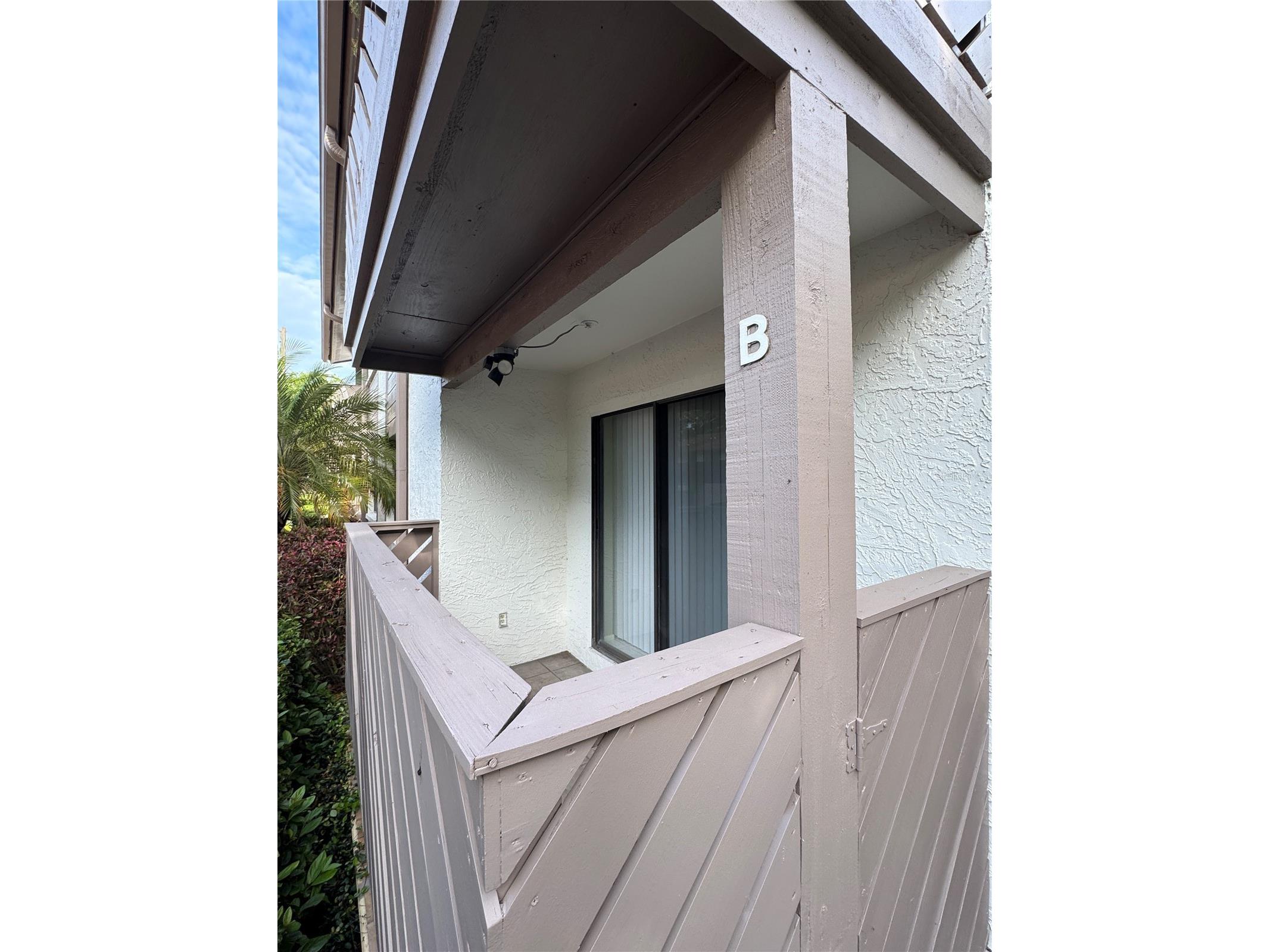 511 Longfellow Court #B Safety Harbor FL 34695 W7884454 image3