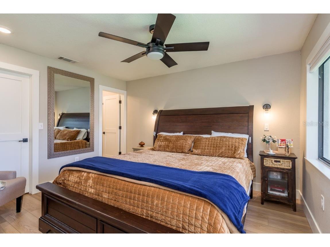 511 Longfellow Court #D Safety Harbor FL 34695 TB8424228 image20