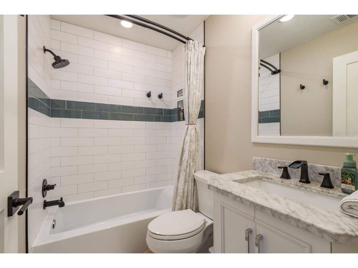 511 Longfellow Court #D Safety Harbor FL 34695 TB8424228 image25