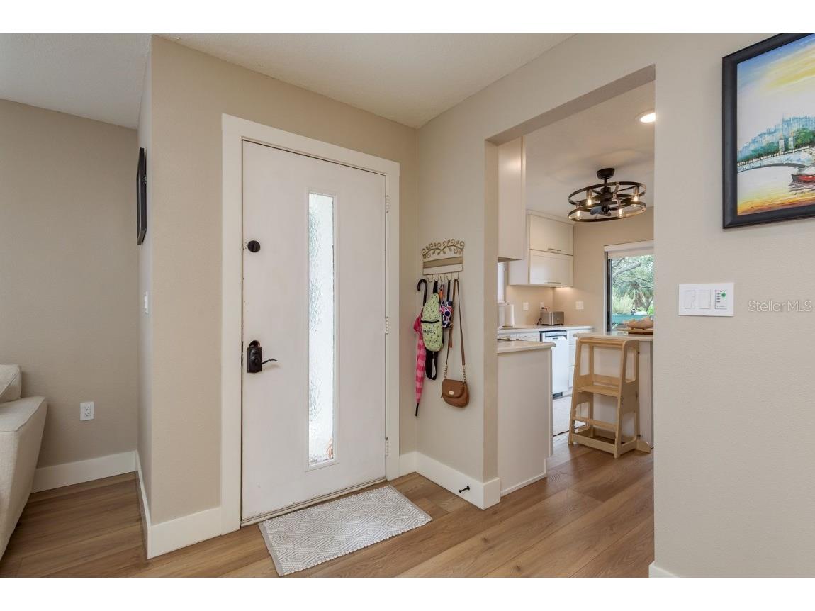 511 Longfellow Court #D Safety Harbor FL 34695 TB8424228 image5