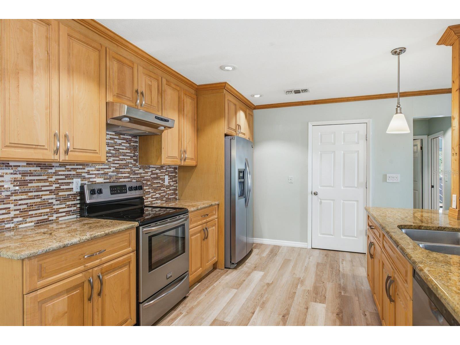 511 Mistletoe Court #C Safety Harbor FL 34695 TB8528521 image10