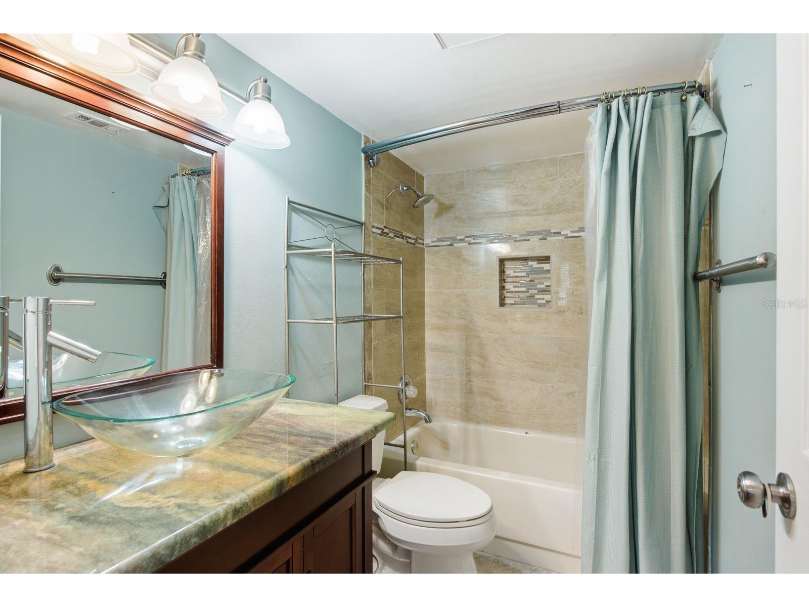 511 Mistletoe Court #C Safety Harbor FL 34695 TB8528521 image13