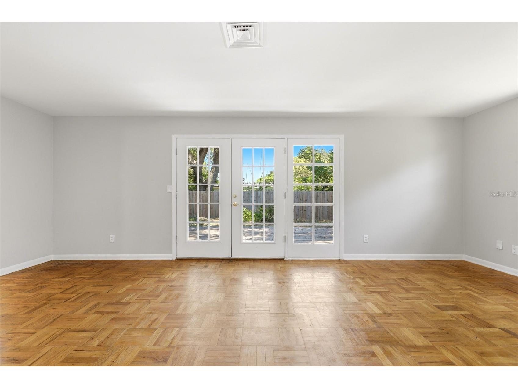 511 Oxford Court Orlando FL 32803 O6418876 image6