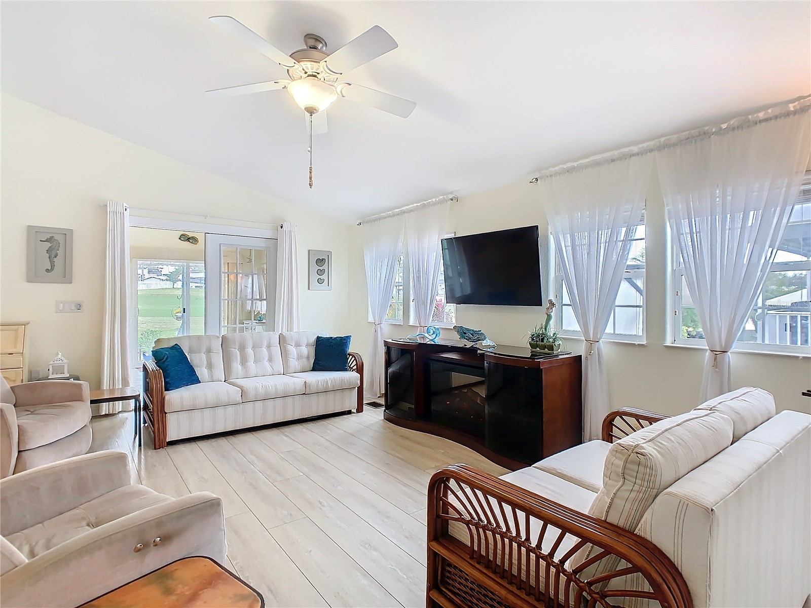 511 Par Pines Boulevard Davenport FL 33837 S5121507 image17