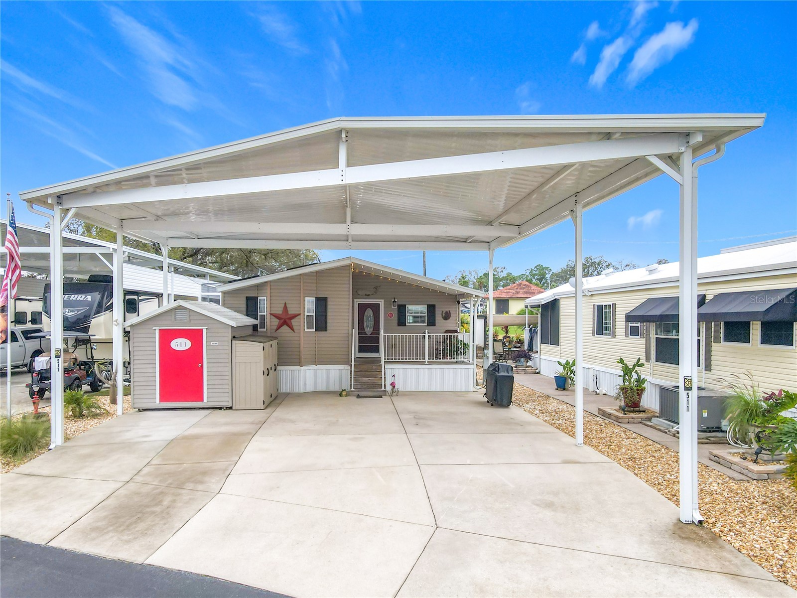 511 Par Pines Boulevard Davenport FL 33837 S5121507 image2