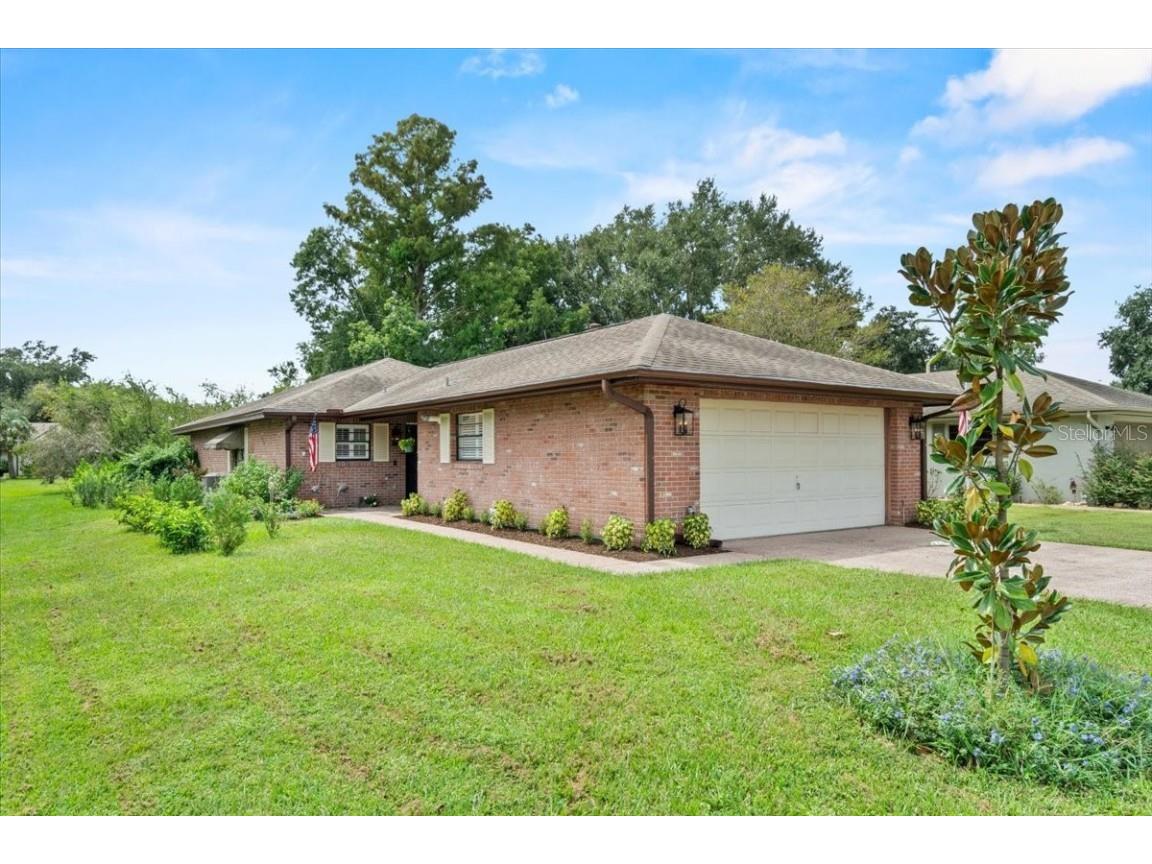 511 Pebble Springs Court Winter Haven FL 33884 A4665783 image2