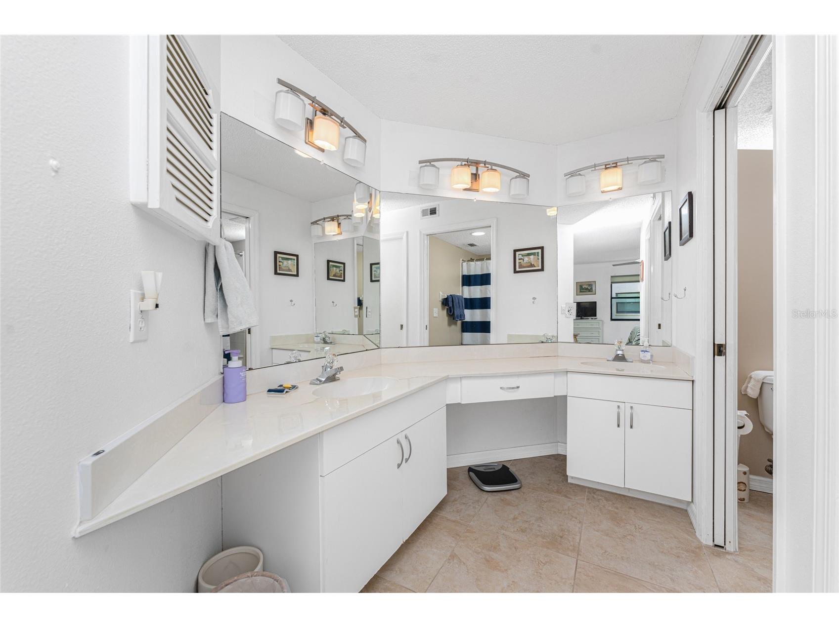 511 Pine Hollow Circle #511 Englewood FL 34223 D6147497 image31