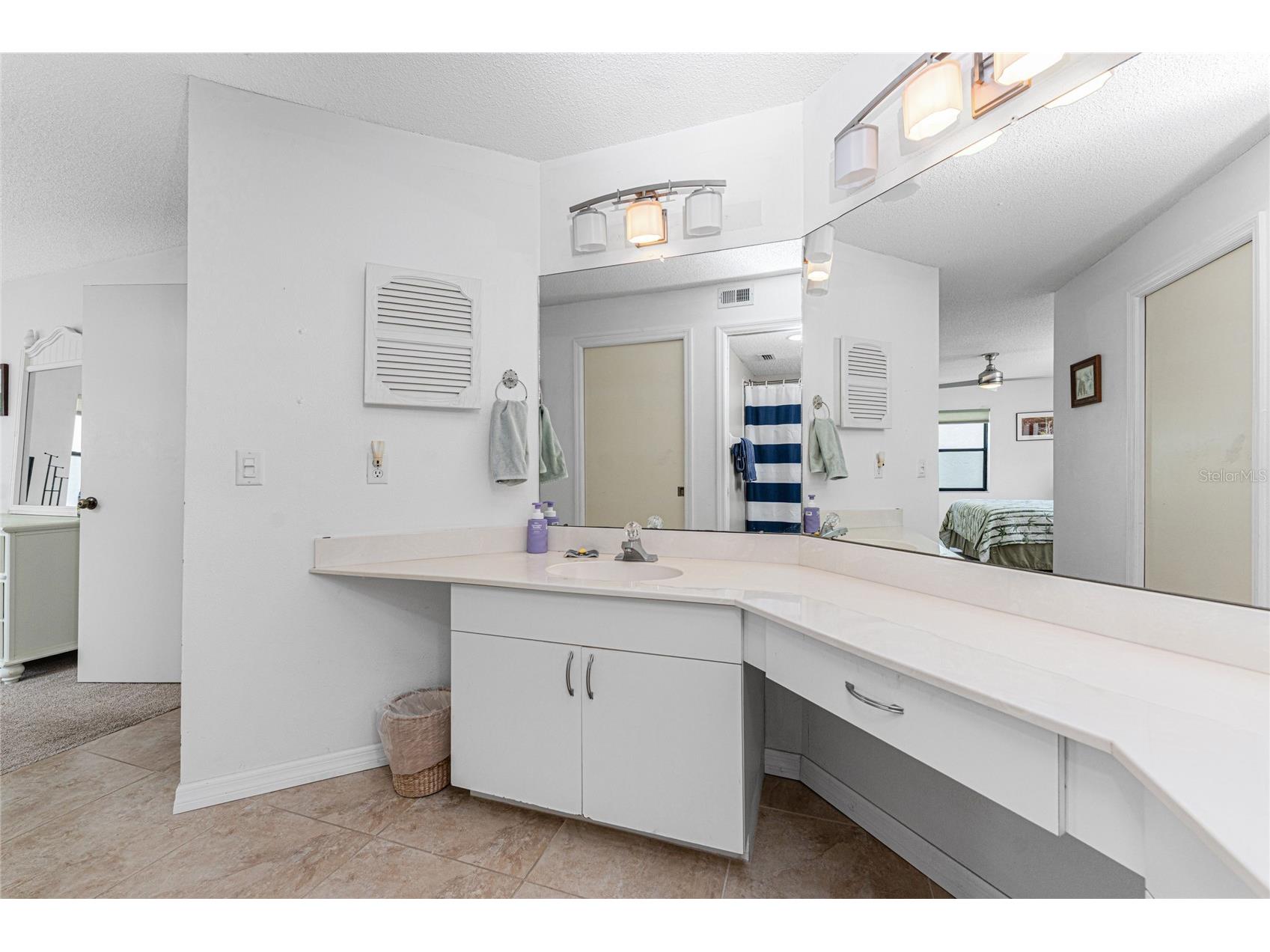 511 Pine Hollow Circle #511 Englewood FL 34223 D6147497 image32