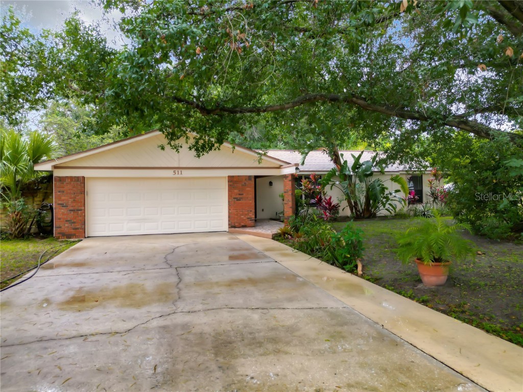 511 Pineapple Court Orlando FL 32835 O6114258 image1