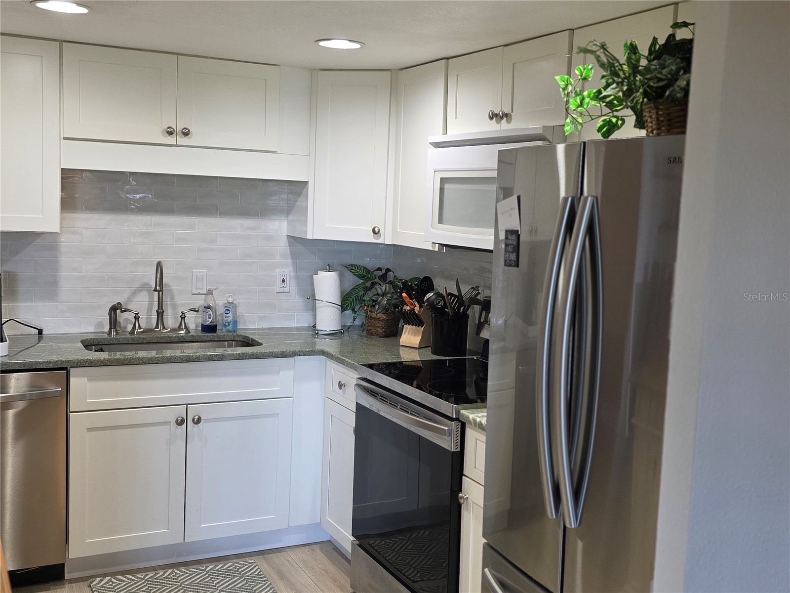 511 Plaza Seville Court #24 Treasure Island FL 33706 - BOCA CIEGA TB8509332 image16