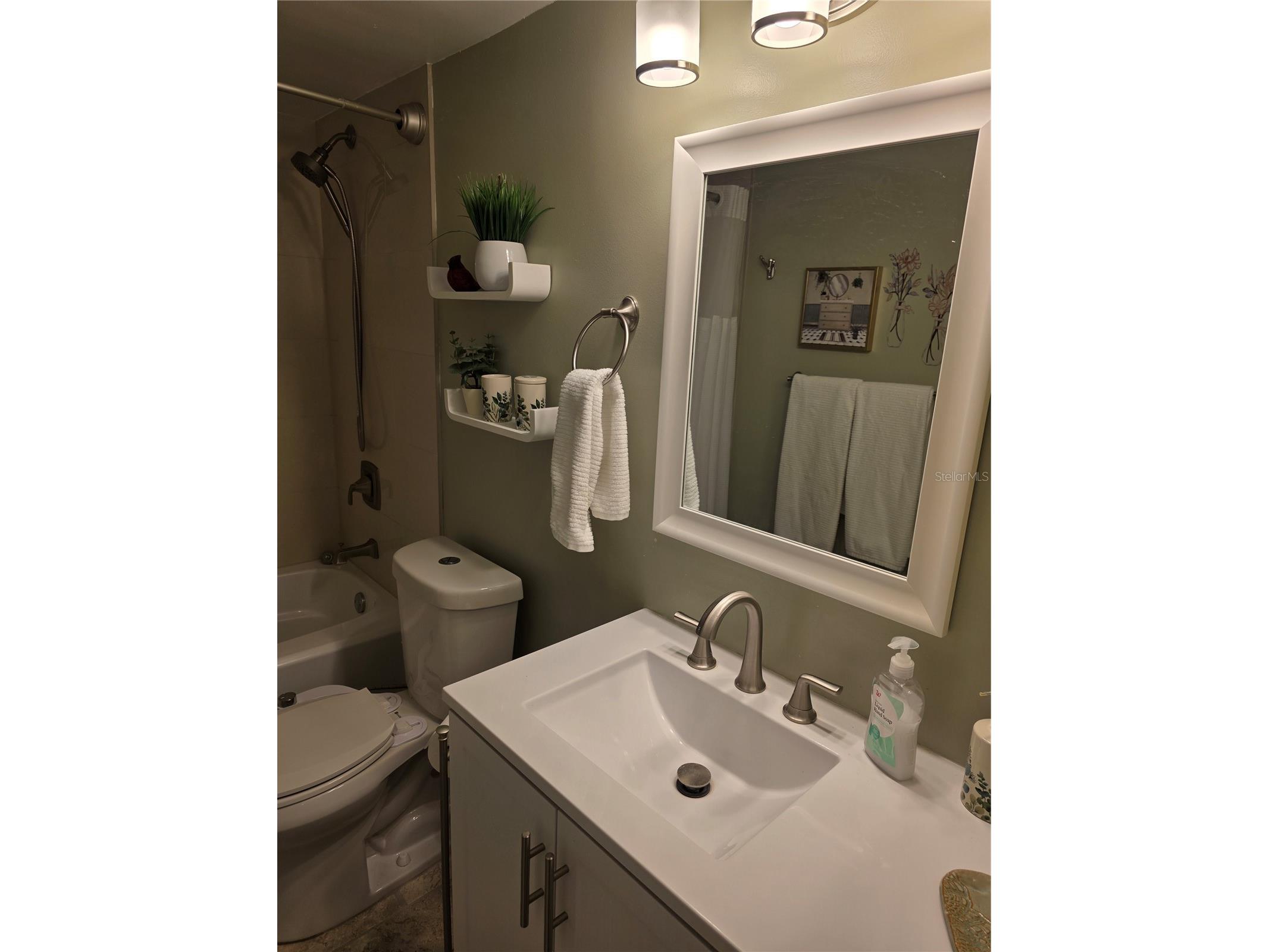 511 Plaza Seville Court #24 Treasure Island FL 33706 - BOCA CIEGA TB8509332 image24