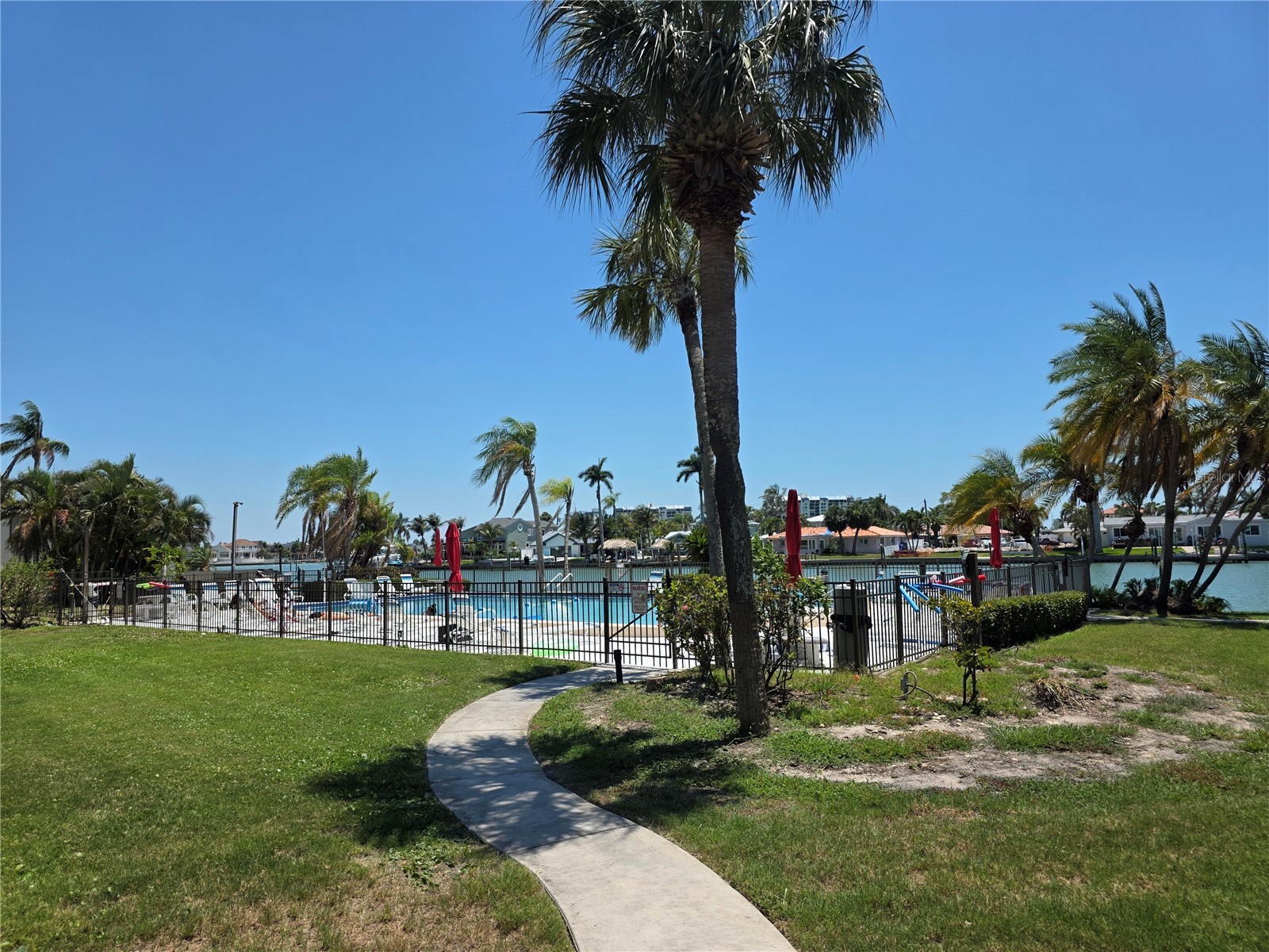 511 Plaza Seville Court #24 Treasure Island FL 33706 - BOCA CIEGA TB8509332 image8