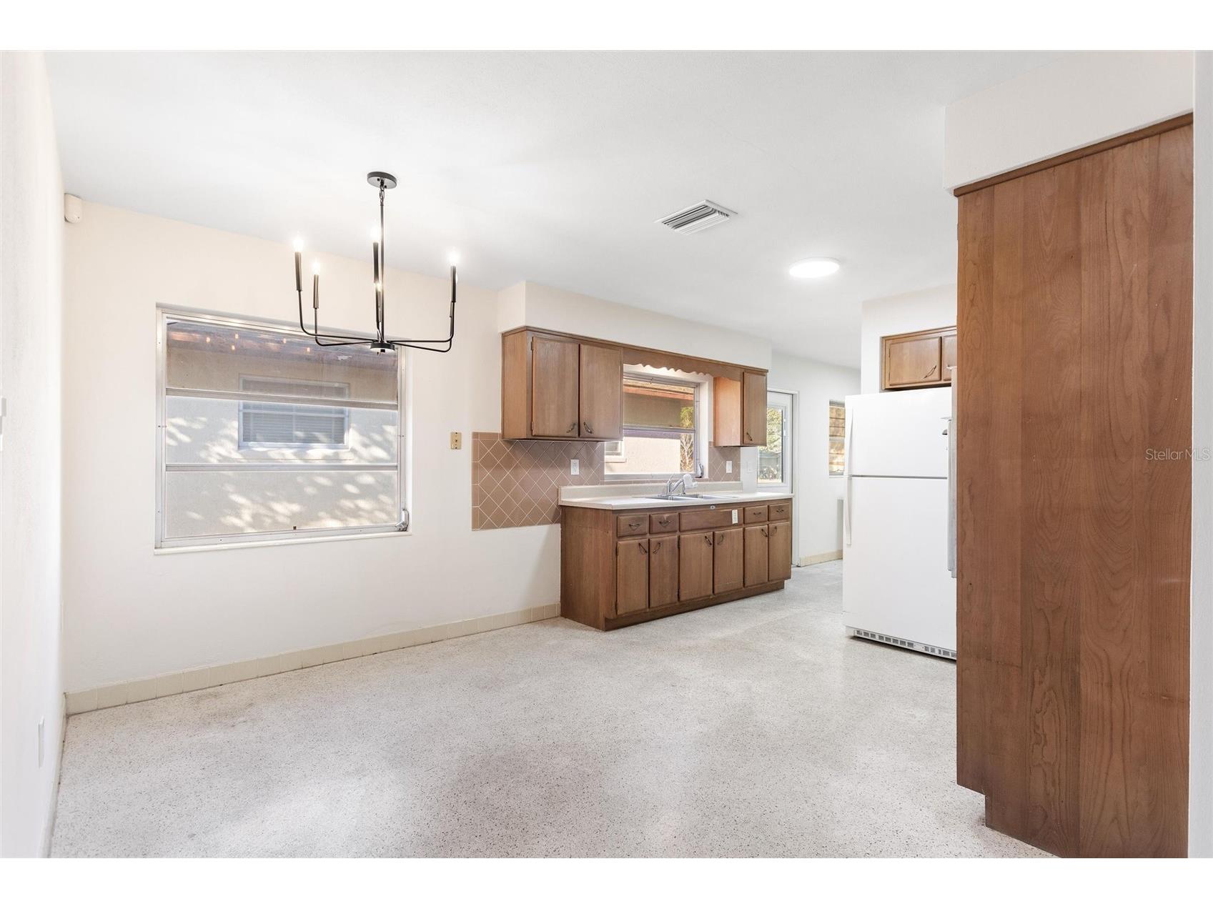 511 Poinsettia Avenue Sebring FL 33870 A4676794 image11