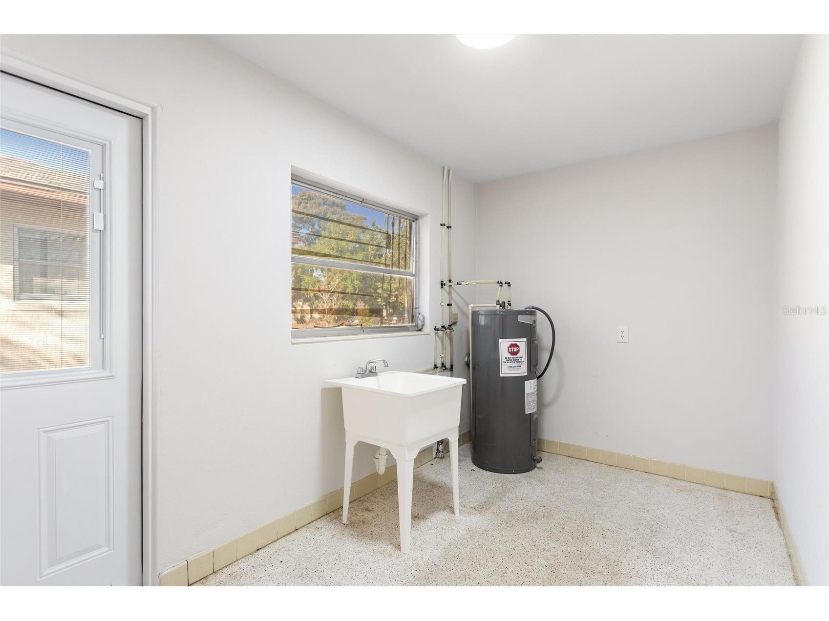 511 Poinsettia Avenue Sebring FL 33870 A4676794 image24