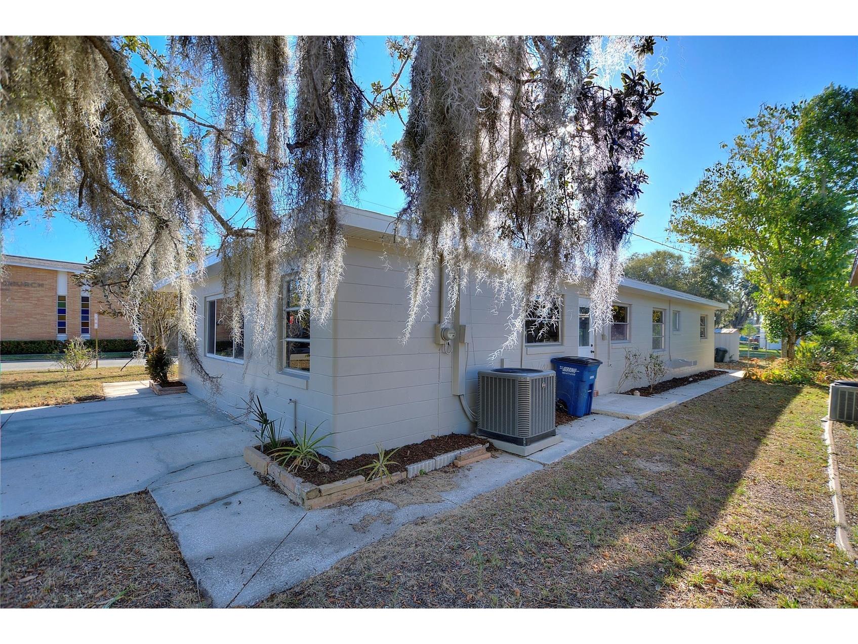 511 Poinsettia Avenue Sebring FL 33870 A4676794 image36
