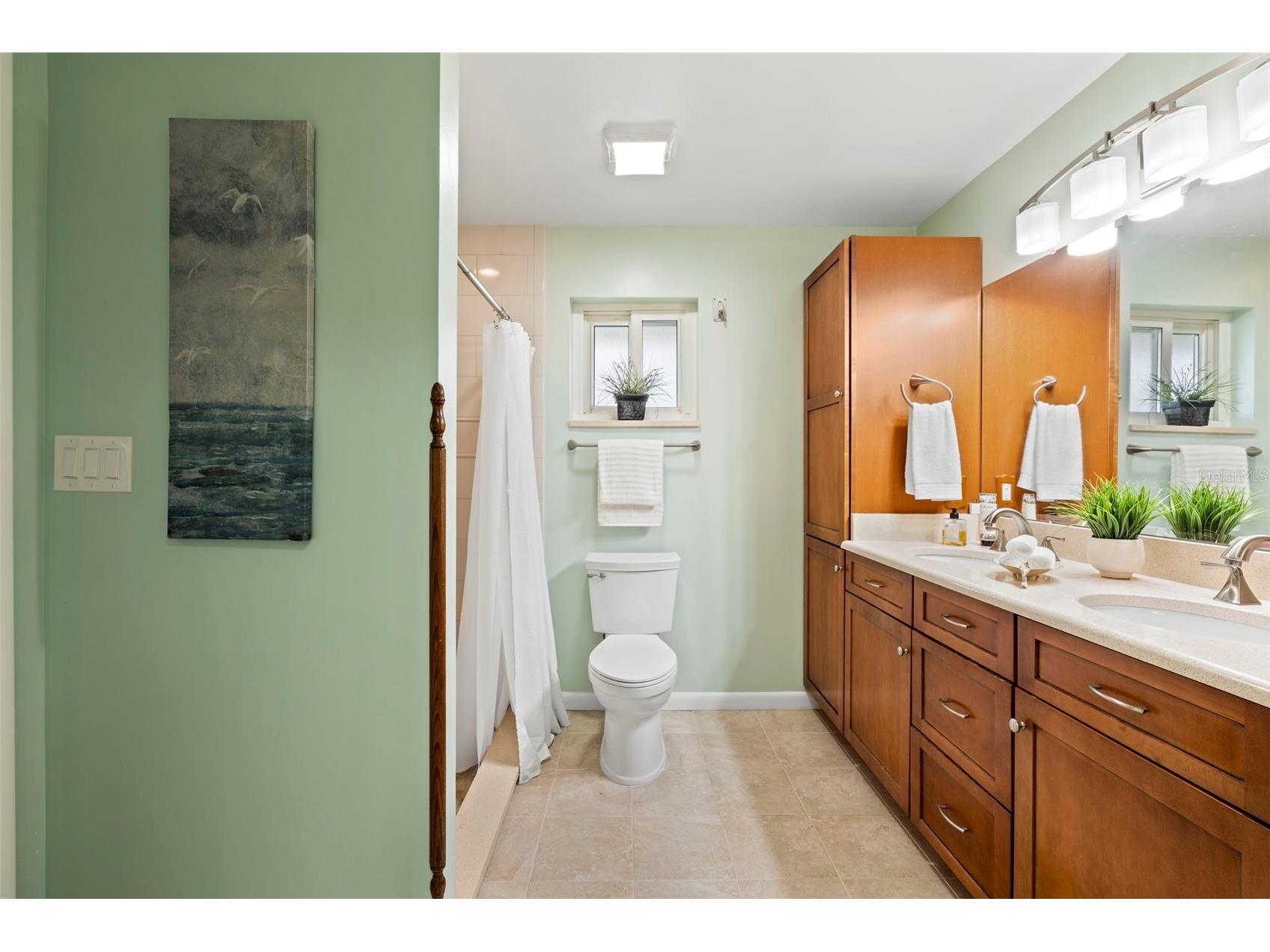 511 Riviera Bay Drive NE Saint Petersburg FL 33702 TB8486821 image21