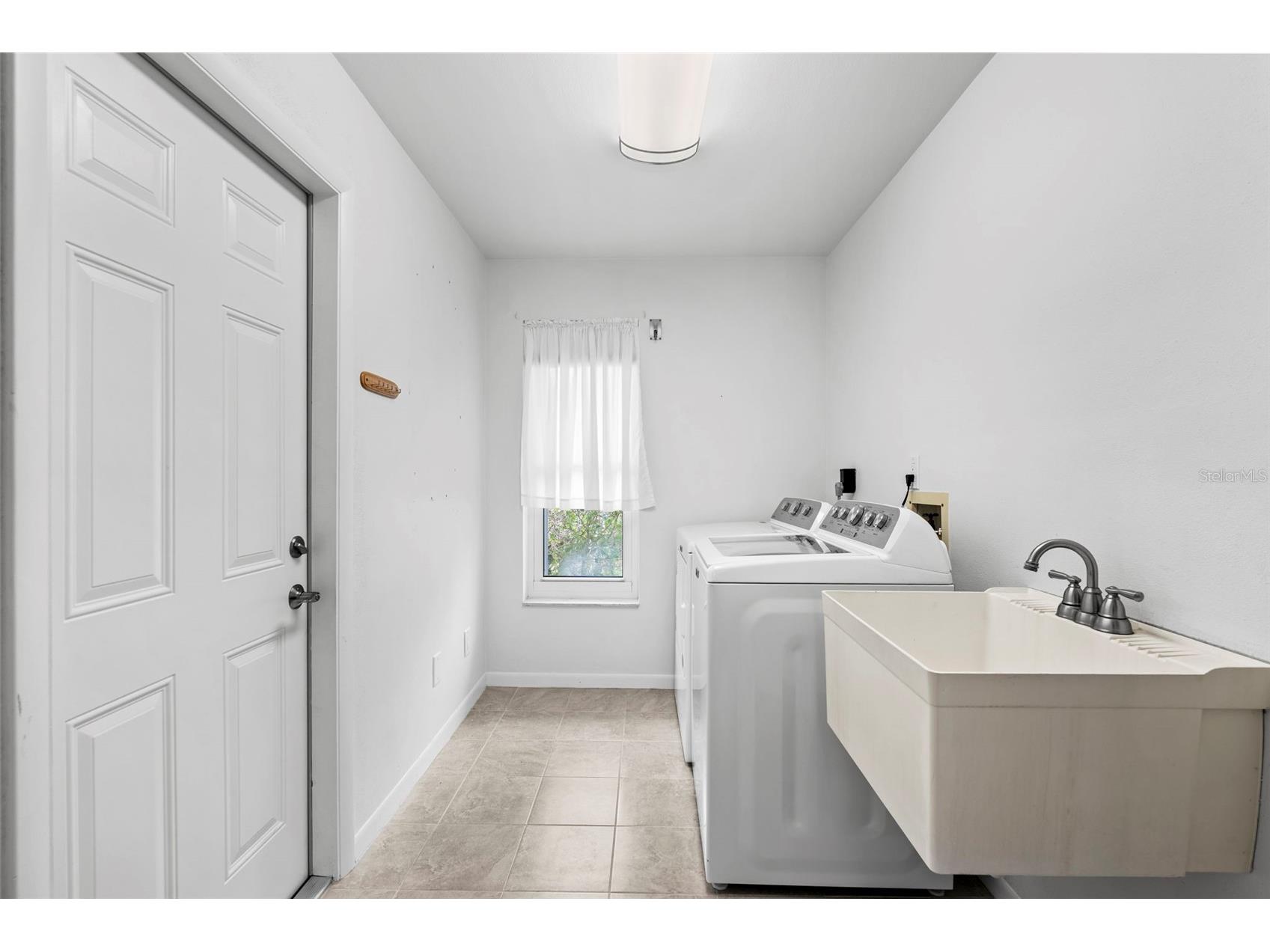 511 Riviera Bay Drive NE Saint Petersburg FL 33702 TB8486821 image24