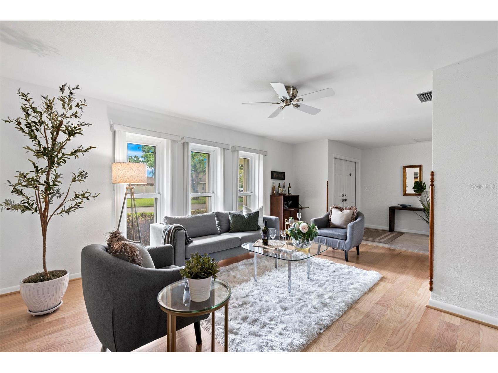 511 Riviera Bay Drive NE Saint Petersburg FL 33702 TB8486821 image3